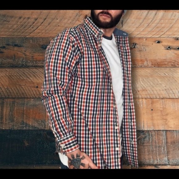 Haggar Other - Long Sleeve Button Down Shirt • Men's • Large